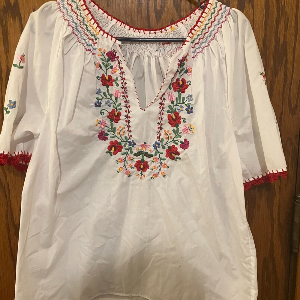 Vintage Embroidered Peasant Top